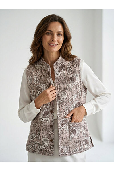 OEM Reversible quilted vest made of hand-printed Cotton