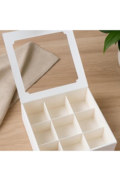 Generis علبة حلوى بفواصل وغطاء شفاف - 10 قطع