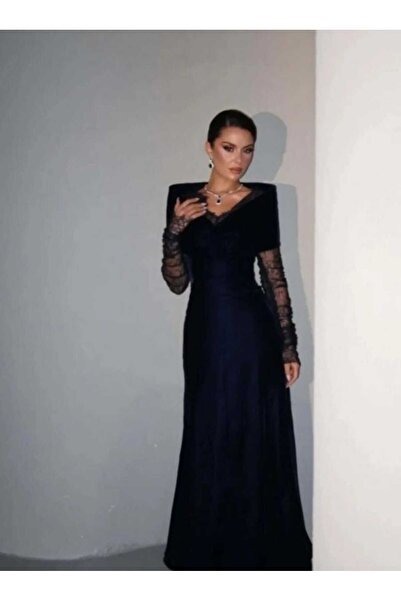 lavera fashlon Lavera ~ Elegant Velvet dress in navy and burgundy