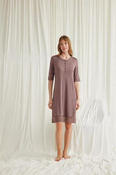Aria's Closet Arias Closet Lace Detailed Short Sleeve and Button Front Nightgown