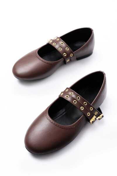 simplicity Bitter Brown Ballerinas with Buckle Detail