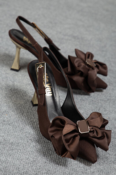 Mc vay Shoes Κομψό γυναικείο στιλέτο με χρυσό τακούνι και κορδέλα στο πίσω μέρος