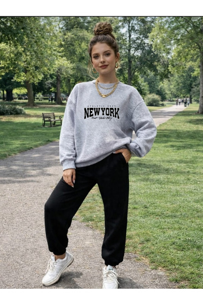 Risely Co New York Women's Tracksuit Set