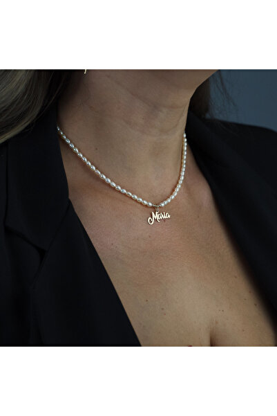 BLACK SWAN Bijoux Natural pearl necklace with 14K gold name pendant