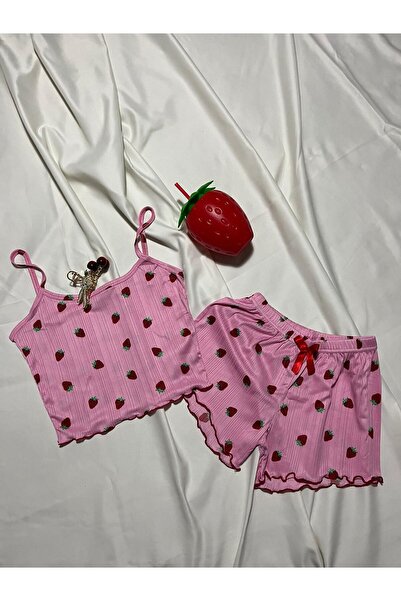 mottosleep Kadın 2'li Çilekli Şortlu Takım