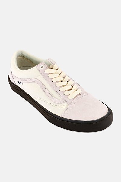 Vans حذاء رجالي من Old Skool مصنوع من جلد الغزال الصناعي، لون أبيض فاتح
