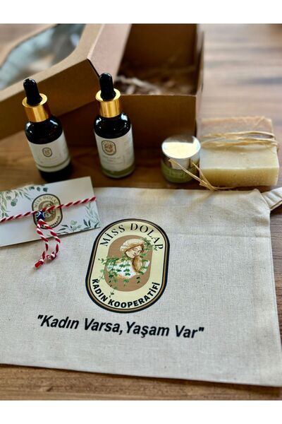 Dünya Kadınlar Günü Hediye Setleri 2
