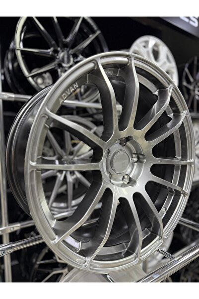 Universal 19'' 5x114.3 ADVAN RACING GUNMETAL JANT MODELİ