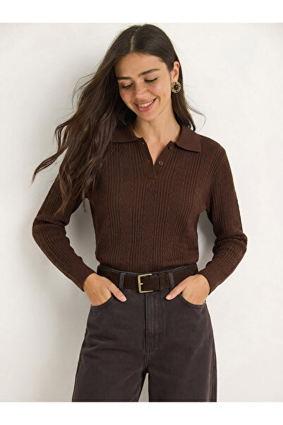 Bianco Lucci Pulover tricotat cu guler polo pentru femei, croială normală 202...