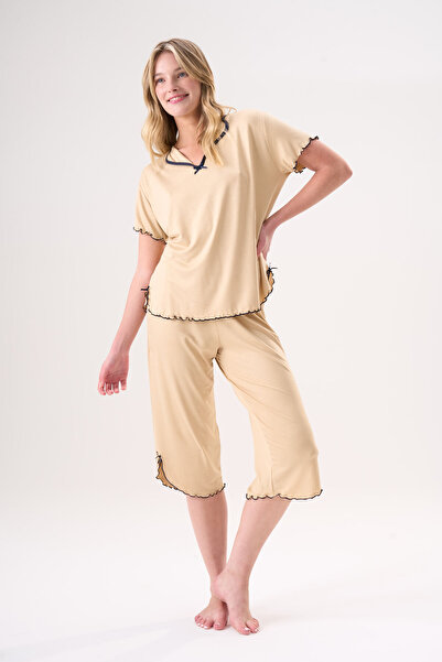 Etoile Bamboo Short Sleeve Capri Set with Ribbon Detail