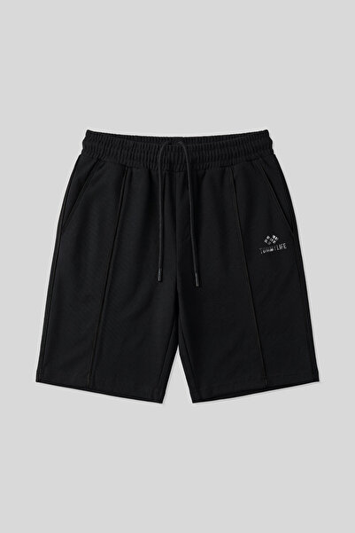 TOMMY LIFE Μαύρο ανδρικό σορτς με βασική εφαρμογή oversize και λεπτομέρεια ρα...