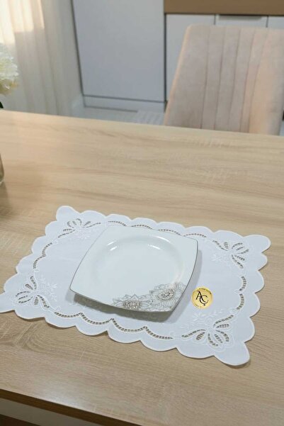 Altın Çeyiz Tekstil Nakışlı Kesme Delikişi Amerikan Servisi Supla ( 1 Adet )