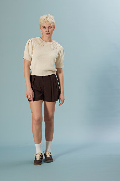 Nisan Collar detail knitted sweater