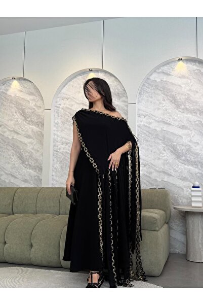 revan Boutique A very elegant black dress