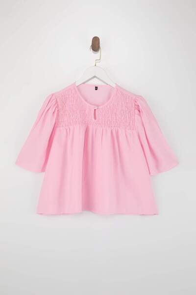 Trendyol Curve Ograničena serija puder voile Tkano bluza veće veličine TBBSS2...