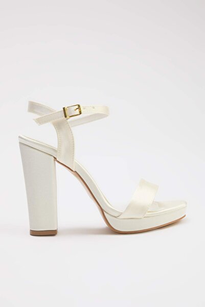 TRENDYOL SHOES Pantofi cu toc clasic de 10 cm pentru femei Bride Pearl White ...