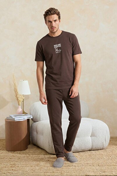 Trendyol Collection Καφέ Σετ Πιτζάμες Regular Slogan Homewear TMNSS26PT00002