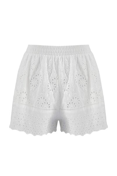 Trendyol Collection Λευκό υφαντό κεντημένο μίνι σορτς παραλίας από 100% βαμβά...