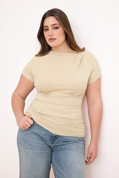 Trendyol Curve Bluză tricotată mulată pe corp, cu detalii drapate, mărime mar...