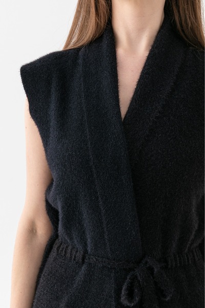 Butik Kadın tesettür yumoş kemerli sakal iplik yelek