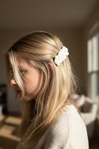 Yenress Collection Daisy Hair Clip Handmade