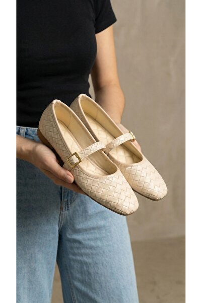 Beyond Women's Beige Buckle Knitted Patterned Mary Jane Ballerina Shoes 1cm B...