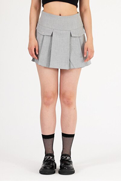 ihraç pazarı Pleated Short Skirt with Front Flap Pocket Detail