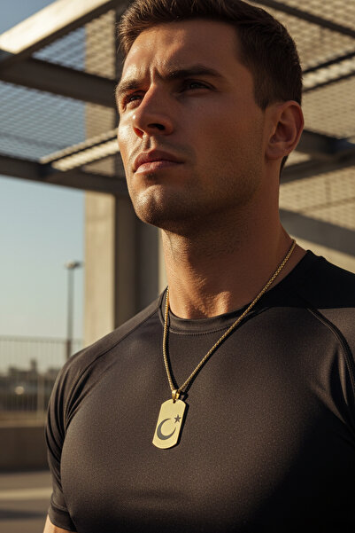 medoekonsept Ay Yıldız Motifli Altın Kaplama Çelik Künye Kolye