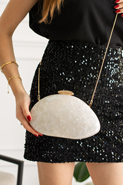 Benedetta Kadın Kemik Akrilik Gold Detaylı Zincirli Omuz Çantası