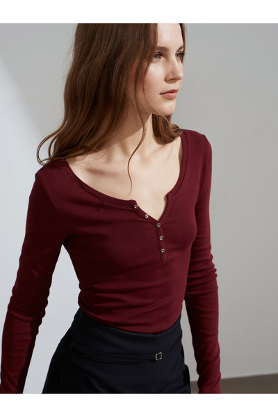Dilvin 32699 Button Detailed Long Sleeve Top-Light Burgundy