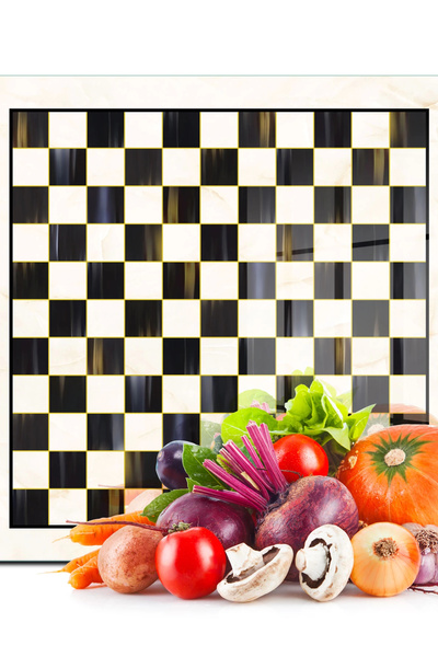 Decovetro لوح تقطيع زجاجي وحامل عرض مربع من ماكينزي باللونين الأسود والأبيض م...