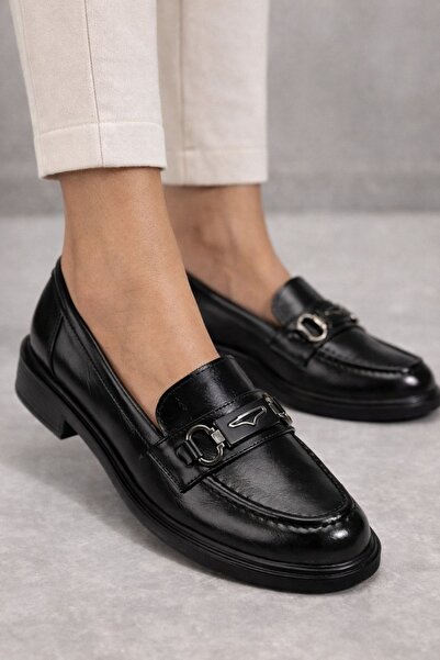 Saadet Kaya Butik Women's Black Patent Leather Buckle Loafer Shoes
