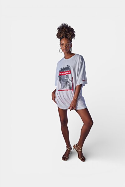 HOLLY LOLLY Kadın Beyaz Baskılı Oversize Bisiklet Yaka Censored T-shirt