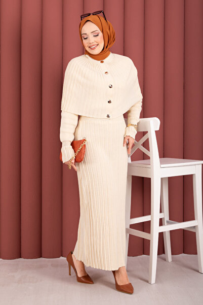 EBRUTESETTÜR Button Detailed Cape Knitwear Dress Set Cream