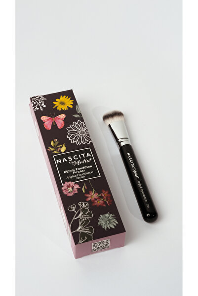 nascita Артистична серия ъглови четки за фон дьо тен NASBRUSH0514