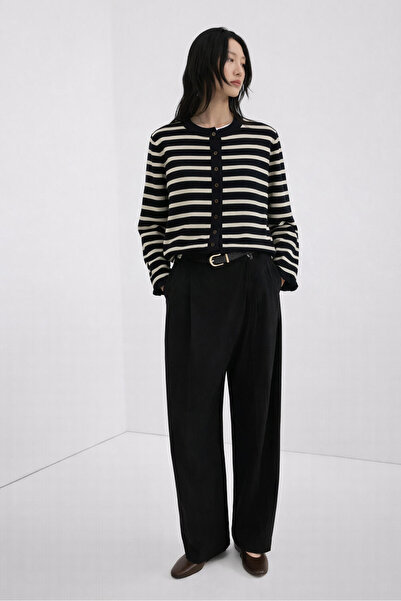 Touché Privé Firfirli Striped Knitted Cardigan