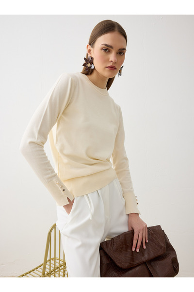 Refka سترة تريكو بأزرار ذهبية - كريمي -