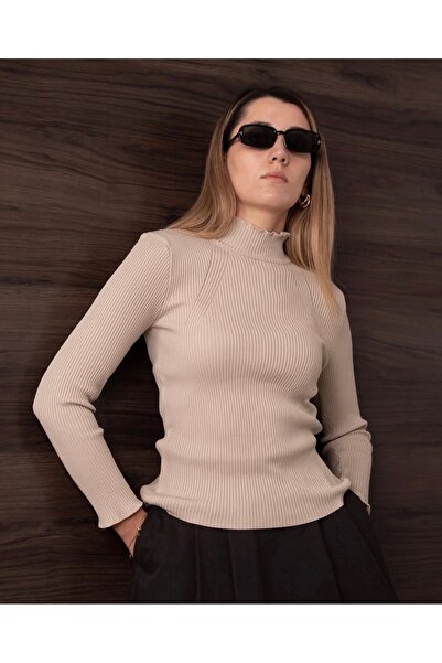 Sara Deluxe Women's Half Turtleneck Badi