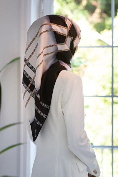 Vissona %100 Twill İpek Geometrik Desenli Siyah - Krem Renkli 90x90 Eşarp Dik...