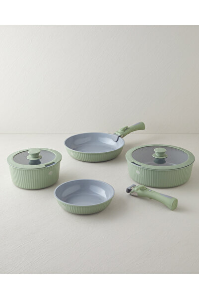English Home Clickease Cerawell 8 Piece Cookware Set 20 – 20 – 26 – 26 cm Green
