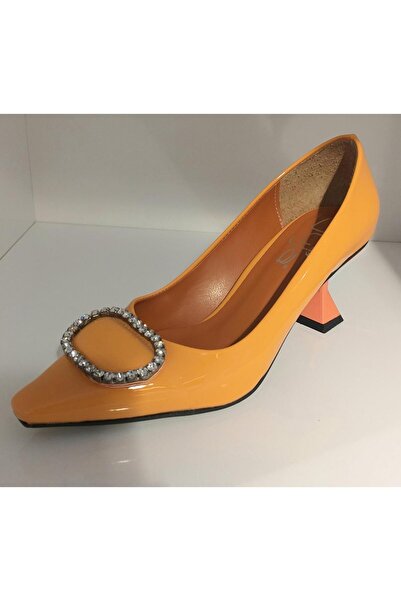 Guja 22Y594 Γυναικεία παπούτσια στιλέτο με κωνικό τακούνι από πέτρα και λουστ...