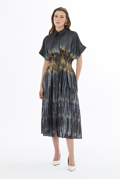 4G GIZIA Yakalı Önden Düğmeli Desenli Elbise