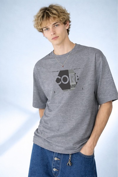 caddekombin Tricou gri pentru bărbați, cu decolteu rotund, cu design grafic h...