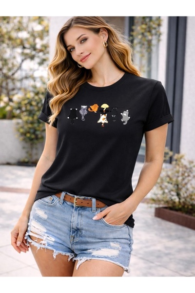 EXPECTED Women's Black Cute Cats Printed Cotton Oversize Relaxed Cut Stylish T-Shirt