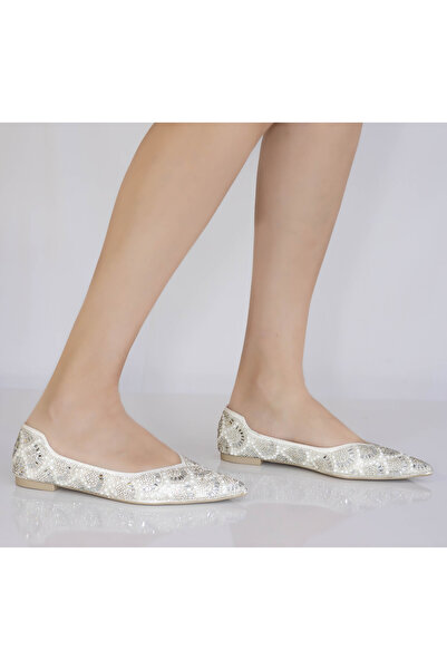 RMY SHOES Kadın Beyaz Taşlı İnci İşlemeli Sivri Burun Babet