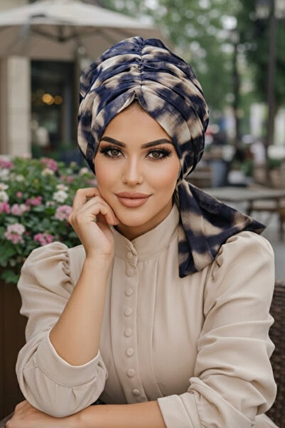 Aişe tesettür Șapcă din tul cu model batik maro