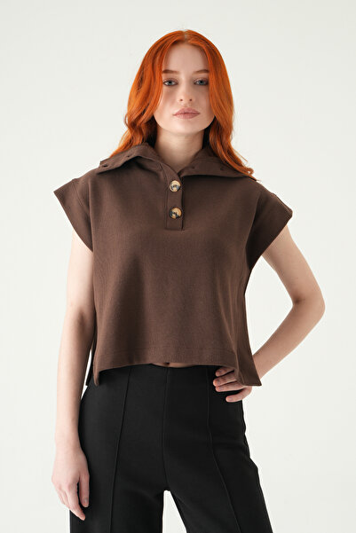 Rays 3106A Tricou cu glugă și nasturi, maro