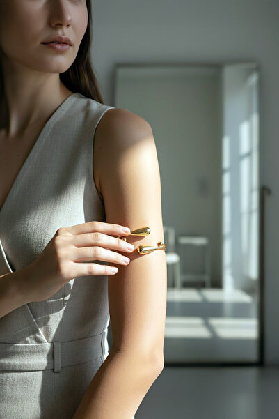 Hedef Bijuteri Çift Taraflı Damla Detay Gold Renk Ayarlanabilir Kol Pazu Bile...