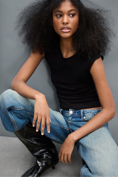 Stradivarius Basic fitted büzgülü t-shirt