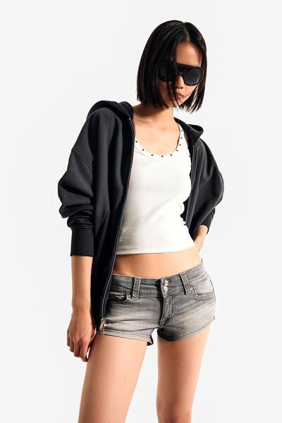 Bershka Kısa denim mini şort